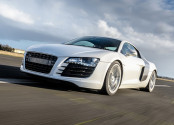 Audi R8 V8
