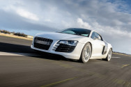 Audi R8 V8