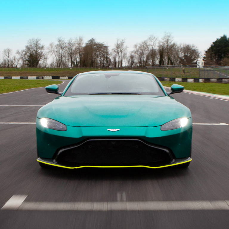 F1 Aston Vantage